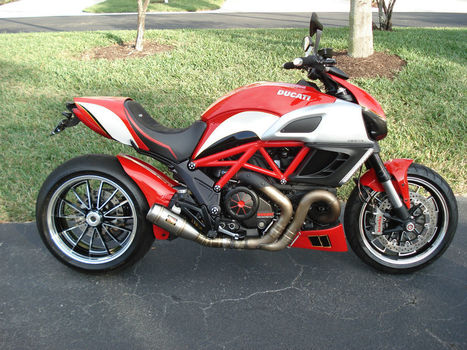 Ductalk Spotted on eBay | 2012 Ducati Diavel Custom with 460 miles | Ductalk: What's Up In The World Of Ducati | Scoop.it