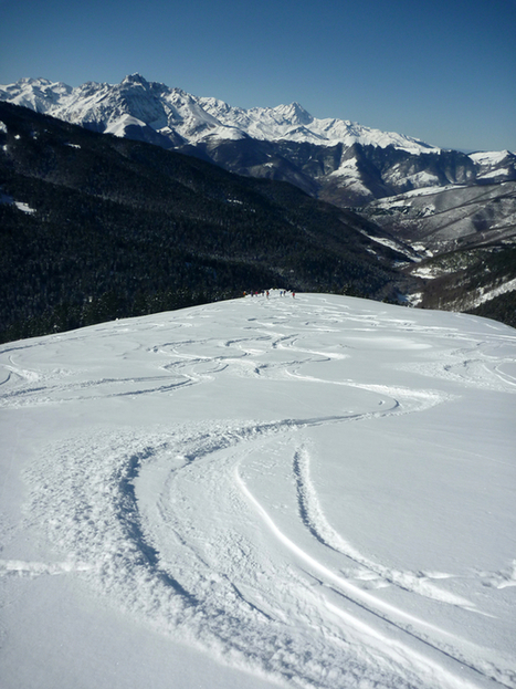 Glisse sur le Mont Né - 2153m - Le blog photos de Reynald Jumel | Vallées d'Aure & Louron - Pyrénées | Scoop.it