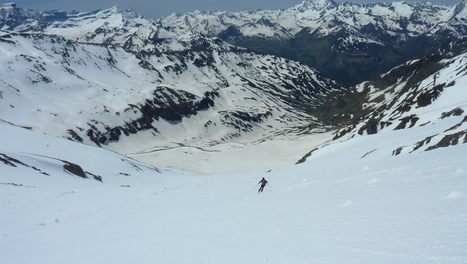 Pic de Campbieil : Face SW de l'antécime 3157 - depuis Piau-Engaly, 5 May 2014 :: outing - Camptocamp.org | Vallées d'Aure & Louron - Pyrénées | Scoop.it