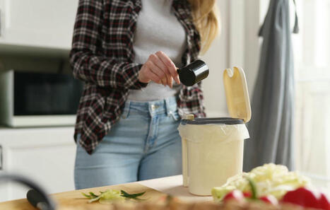 Compost en appartement : « Facile » et « sans odeur », le bokashi tient-il ses promesses ? | Attitude BIO | Scoop.it