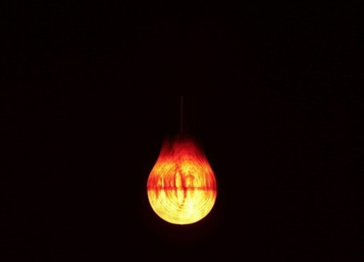 Ryosuke Fukusada Makes a Surprising Light Bulb From Wood | Découvrir, se former et faire | Scoop.it