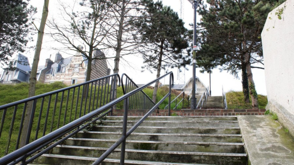 Un ouvrage rend hommage aux 89 escaliers du Havre | Veille territoriale AURH | Scoop.it