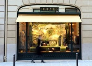 Record mondial pour un sac "Birkin", adjugé 61 000 euros à Paris | Les Gentils PariZiens | style & art de vivre | Scoop.it