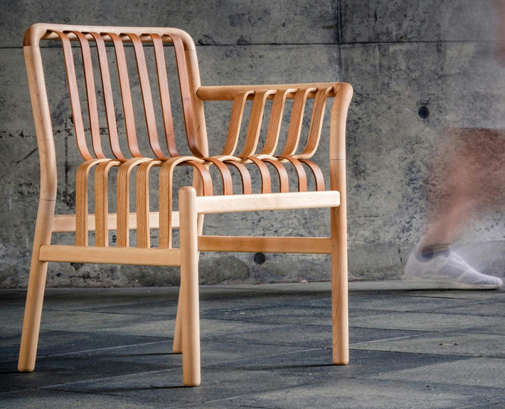 Inspired by a waterfall, this award-winning Taiwanese bamboo chair makes wood look as fluid as water | Découvrir, se former et faire | Scoop.it