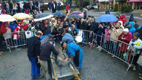 La Fete du Cochon à Saint-Lary | Album Facebook | Vallées d'Aure & Louron - Pyrénées | Scoop.it