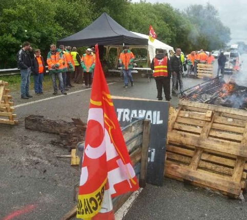 Saint-Vigor-d'Ymonville Grève à la cimenterie Lafarge, près du Havre. Le combat continue, 144 postes menacés | Veille territoriale AURH | Scoop.it