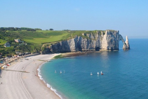 Étretat, troisième plus belle plage de France, selon Paris Match | Veille territoriale AURH | Scoop.it