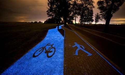 En Pologne, une piste cyclable qui s’illumine la nuit grâce à la lumière du soleil accumulée le jour | Veille territoriale AURH | Scoop.it