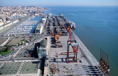 Les dockers de Lisbonne entament une nouvelle grève | Veille territoriale AURH | Scoop.it