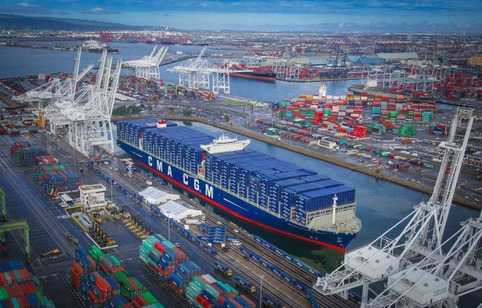 CMA CGM reporte le déploiement de ses 18.000 EVP entre l’Asie et les Etats-Unis | Veille territoriale AURH | Scoop.it