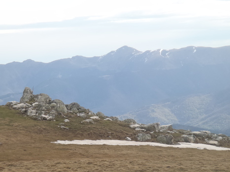 Montagne d'Areng ou Pic d'Areing 2079m - André Gomez le 1er juin 2014 | Vallées d'Aure & Louron - Pyrénées | Scoop.it