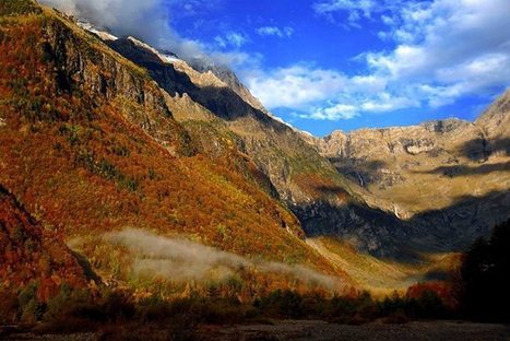 Automne en vallée de Pineta - Photos from Refugio de Pineta's post  | Facebook | Vallées d'Aure & Louron - Pyrénées | Scoop.it