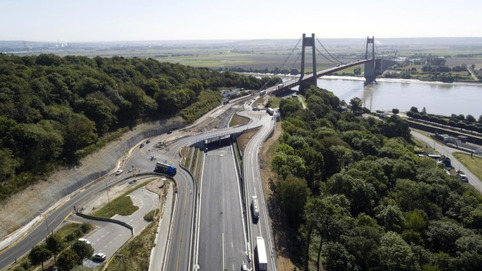 Tancarville - Les travaux au Pont de Tancarville devraient être terminés en fin d'année | Veille territoriale AURH | Scoop.it