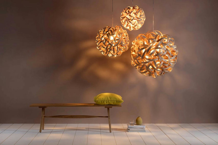 This ceiling light was made using shaved wood-curls! | Yanko Design | Découvrir, se former et faire | Scoop.it